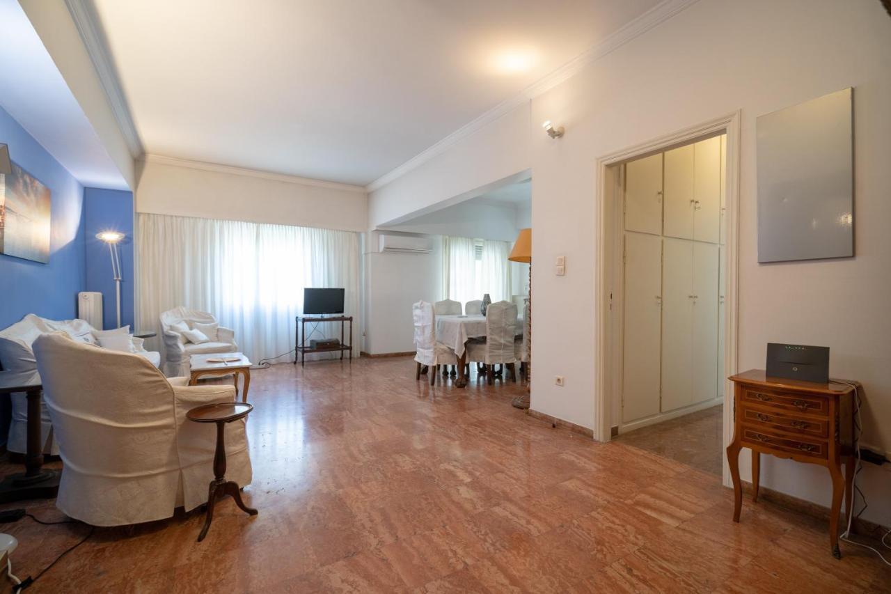 Larissa Station Metro St. 2 Bedrooms 3 Pers. Flat Athén Kültér fotó