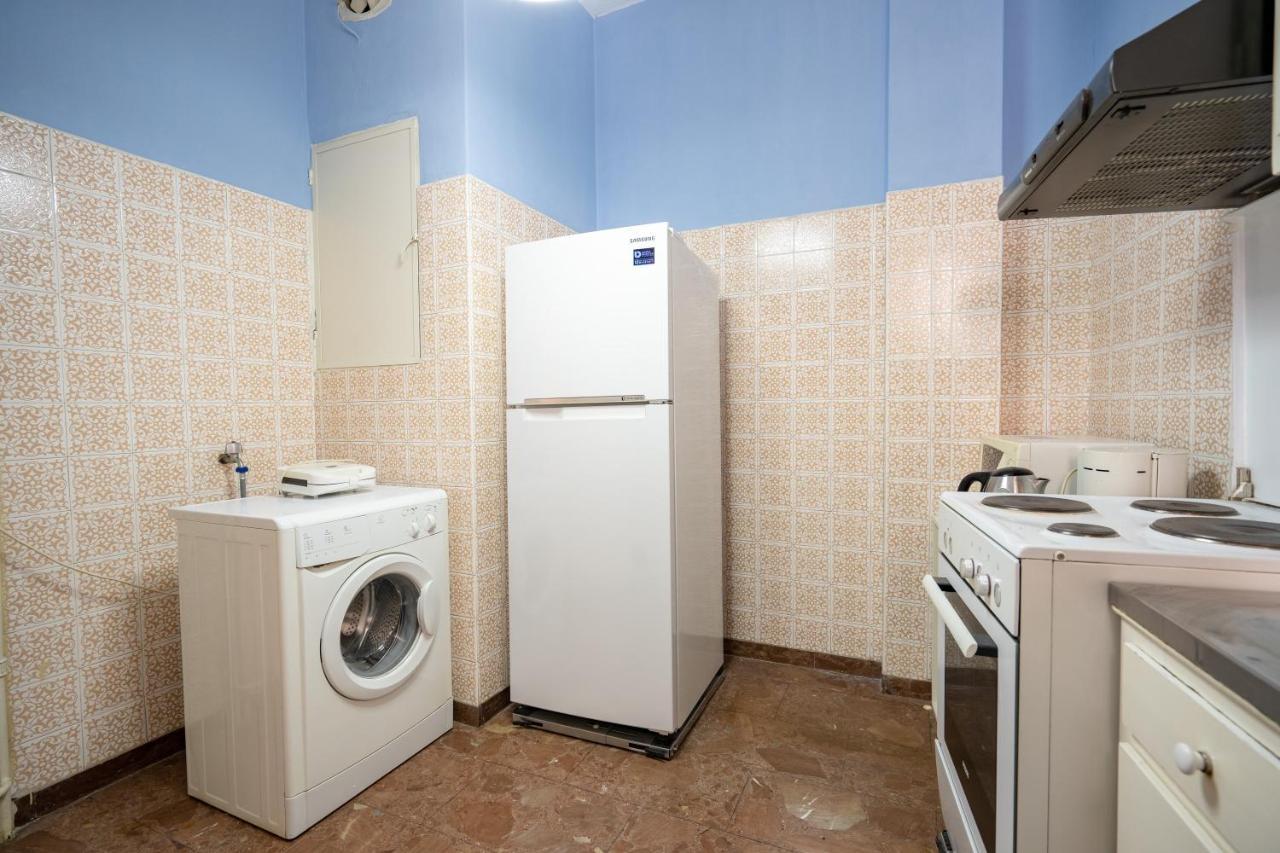 Larissa Station Metro St. 2 Bedrooms 3 Pers. Flat Athén Kültér fotó